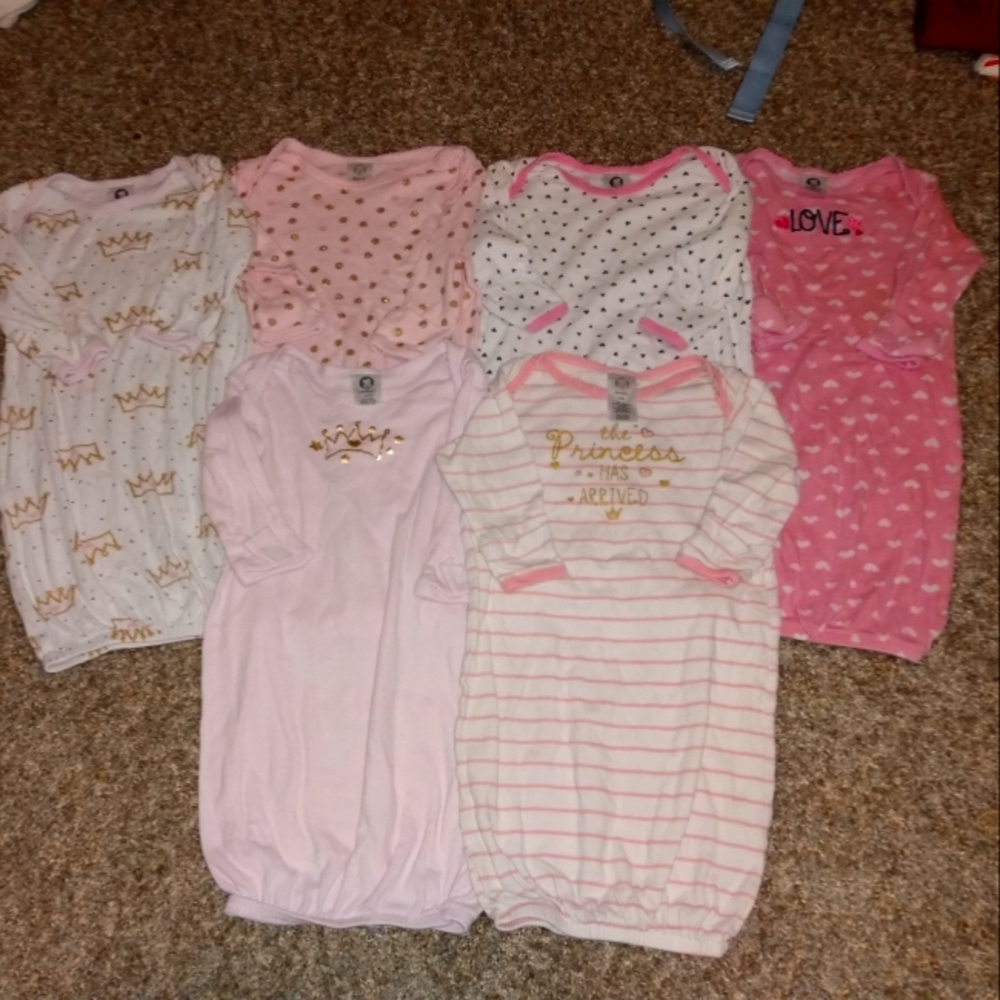 Gerber Baby Gowns